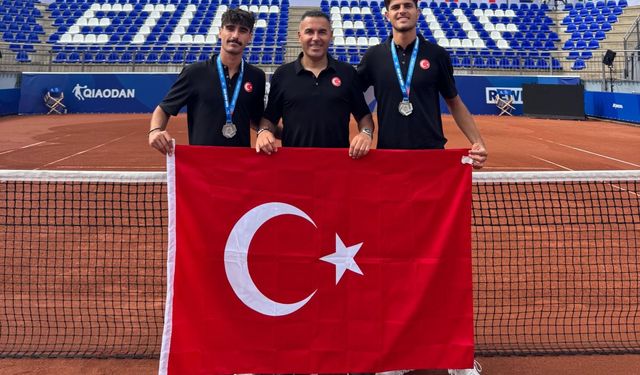 Ay-Yıldızlı Raketler Dünya Sahnesinde!