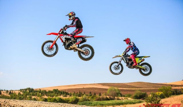 Hayrabolu'da Motokros Şöleni Yaşandı