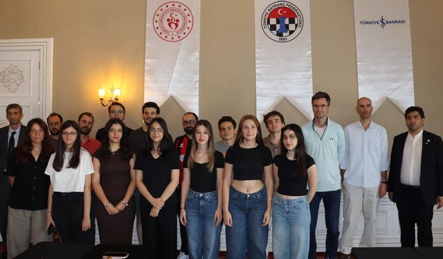 Satranç Milli Takımları Ankara’da Kampa Girdi