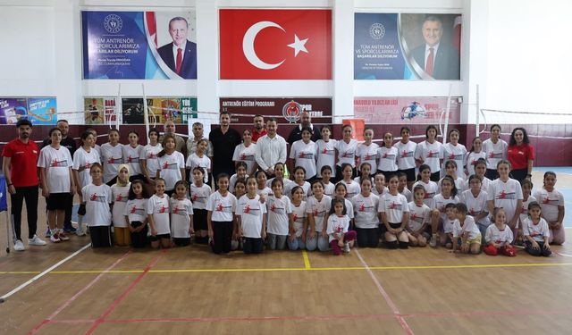 Fabrika Voleybol Adıyaman’da Yeni Okulunu Açtı