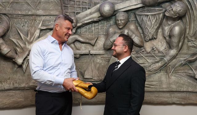 Atagün Yalçınkaya Fenerbahçe’de Boks Şube Sorumlusu Oldu