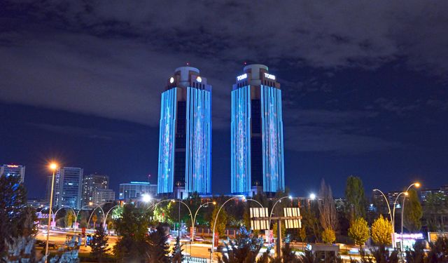 TOBB İkiz Kuleler, Türk Devletleri Renkleriyle Aydınlatıldı