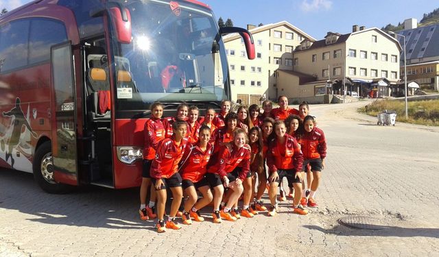 U19 Kadın Milli Takımı İzmir Kampına Hazır