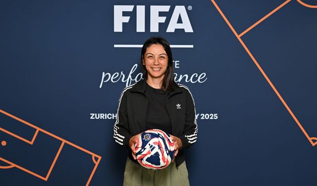 Nazlı Ceylan Demirbağ, FIFA Elit Eğitimine Katıldı