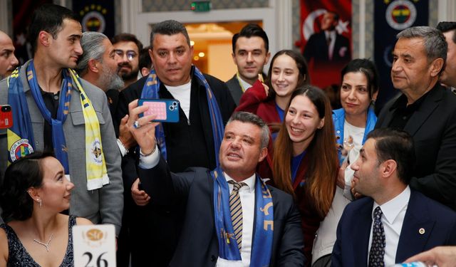 Fenerbahçe Başkanı Saran, HUFEDER’in 5. Yıl Balosuna Katıldı