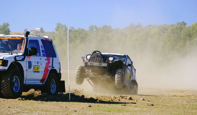 Adana’da Offroad Heyecanı Zirveye Çıktı