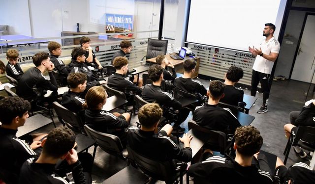 Beşiktaş U14–U15 Takımı Fair Play Eğitiminden Geçti