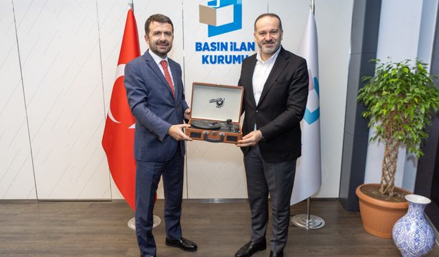 TRT Genel Müdürü Sobacı’dan BİK Genel Müdürü Çay’a ziyaret