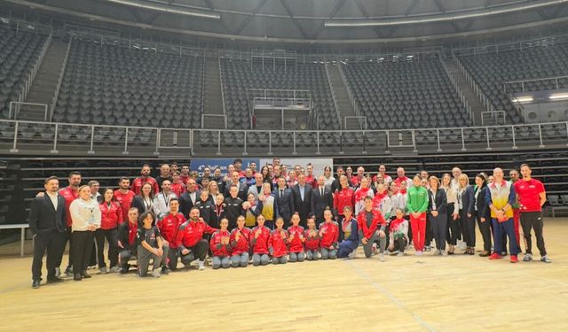 Milli cimnastikçiler 15 madalyayla döndü