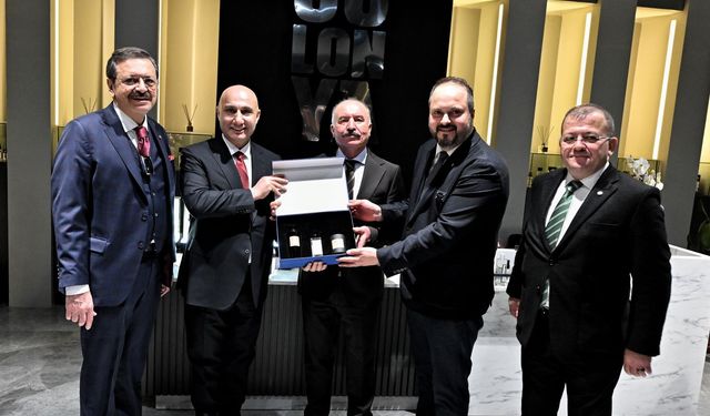 Hisarcıklıoğlu, Çorum OSB’de Golonya Kozmetik Tesisini Açtı