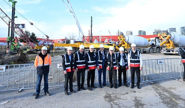 Hisarcıklıoğlu, İFM’de İnşaat Çalışmalarını Yerinde İnceledi