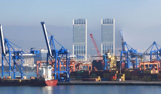 İzmir’in Kalbindeki Dev Boşluk Yatırımı Frenliyor