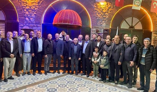 İzmir’de Karamancalılar İftar Sofrasında Buluştu