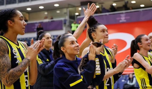 Fenerbahçe Opet Finalde! Mersin’e 30 Sayı Fark
