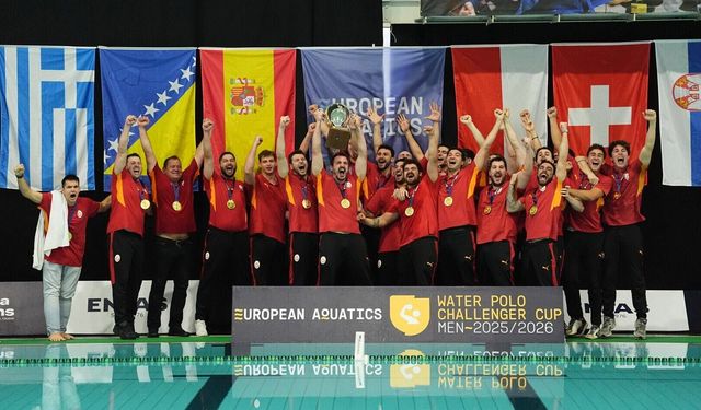 Galatasaray Sutopunda Avrupa Şampiyonu Oldu