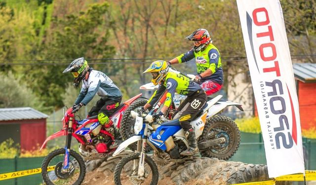 Süper Enduro’da Sezon Açıldı: İznik’te Nefes Kesen Yarış