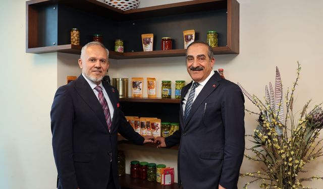 Ege İhracatında Yeni Dönem: Lider Birlikte Görev Değişimi, Hedef 1,5 Milyar Dolar