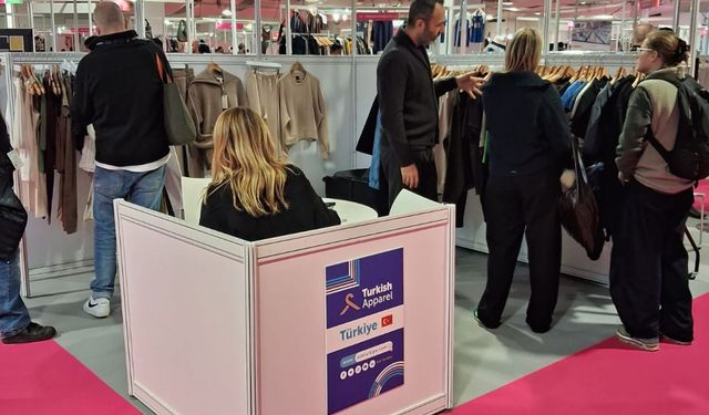 Ege Moda Sektöründen Çifte Hamle! İhracat İçin Londra ve ABD Atağı