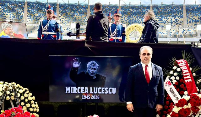 Aküzüm, Lucescu’nun Anma Törenine Katıldı