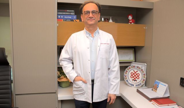 Robotik Cerrahi Ürolojide Yeni Dönemin Kapısını Açıyor