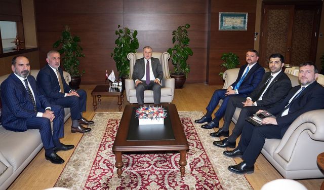 TFF Başkanı Hacıosmanoğlu’ndan Bakan Bak’a Ziyaret