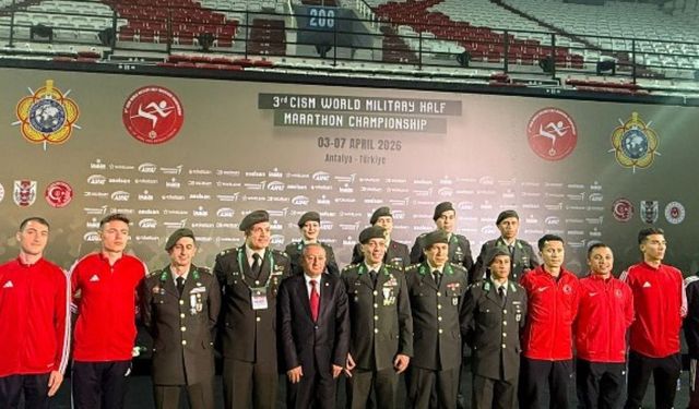 Türkiye Yarı Maratonda Çifte Şampiyonluk Sevinci