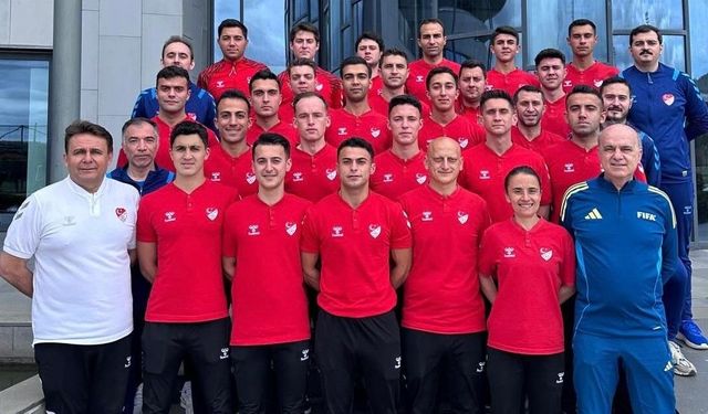 TFF’den Futsal Hakemlerine Üst Düzey Eğitim: Yeni Kurallar Masaya Yatırıldı