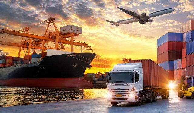 Türkiye’den Tarihi İhracat Rekoru: Bir Günde 2,4 Milyar Doları Aştı