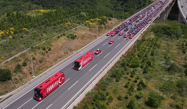 A Milli Takım Dünya Kupası Yolculuğuna Togg Konvoyuyla Uğurlandı