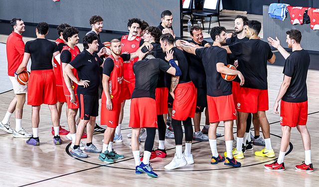 12 Dev Adam Dünya Kupası Mesaisine Başladı! İlk Rakip Bosna Hersek