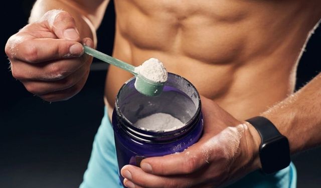 Protein Tozları Gerçekten Gerekli Mi? Uzmanından Merak Edilen Sorulara Yanıt
