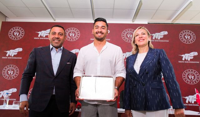Ahmet Kaplan’dan Tarihi Başarı: Roland Garros Finalisti İlk Türk Para Tenisçi Oldu