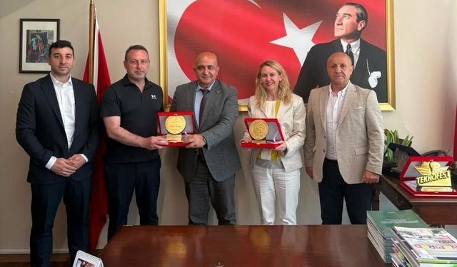 Türkiye Karate Federasyonu’ndan Darüşşafaka’ya Anlamlı Ziyaret