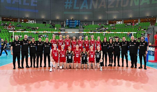 Filenin Sultanları VNL Maratonuna Başlıyor, İlk Rakip Dominik Cumhuriyeti