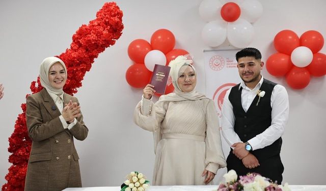 Evlenecek Gençlere Müjde! Bu Ay 9 Bin 200 Kişiye Destek Ödemesi Yapıldı
