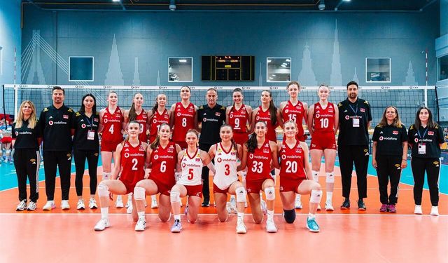 U18 Kadın Milli Voleybol Takımı Avrupa Şampiyonası'nda İki Maçta İki Galibiyet Peşinde