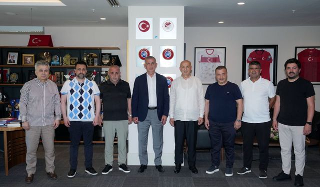 TFF'de Amatör Futbol Zirvesi: Yeni Sezon Masaya Yatırıldı