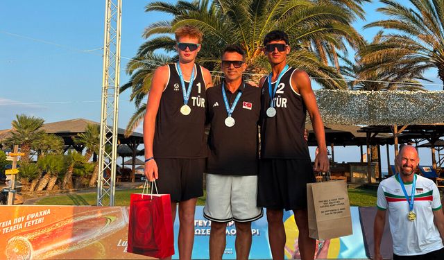 U18 Erkek Plaj Voleybolu Milli Takımı Balkan İkincisi Oldu