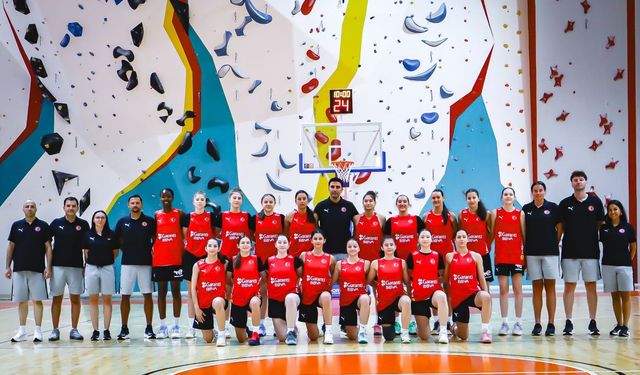 Milli Takım Avrupa Mesaisine Başladı! Yıldız Kızlar Çanakkale'de Kampa Girdi