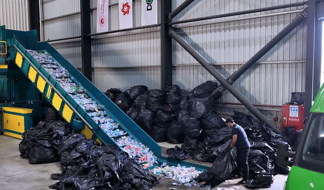DOA Sisteminde Geri Dönüşüm Hızlandı! Günlük Binlerce Ambalaj Ekonomiye Kazandırılıyor