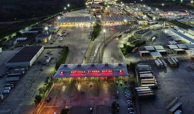 Kapıkule'de Dev Operasyon: 1 Tonu Aşan Yasaklı Madde Ele Geçirildi