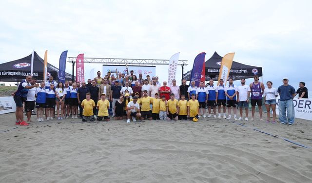 Trabzon'da Plaj Voleybolu Heyecanı Sona Erdi! Şampiyonlar Belli Oldu