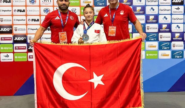 Sema Nur Yüksel Dünya İkincisi Oldu