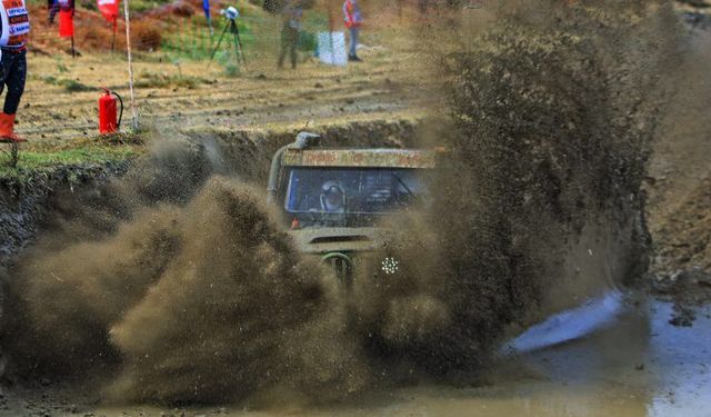 Ankara’da Offroad Heyecanı Bugün Başlıyor: 34 Araç Zorlu Parkura Çıkacak