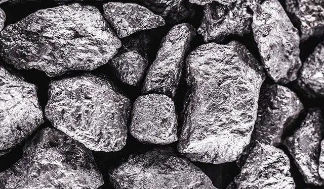 Vücudun Çok Az İhtiyaç Duyduğu Bu Mineral Kemiklerden Metabolizmaya Kadar Rol Oynuyor