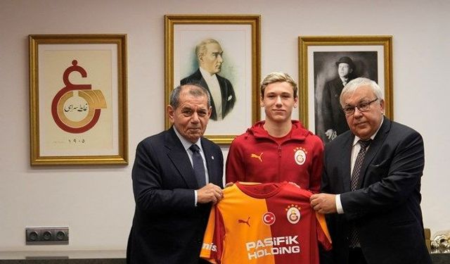 Rusya Büyükelçisi Galatasaray'ı Ziyaret Etti! Dursun Özbek'ten 20 Milyon Taraftar Açıklaması