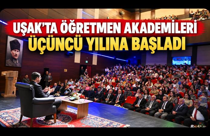 Uşak’ta Öğretmen Akademileri Üçüncü Yılına Başladı
