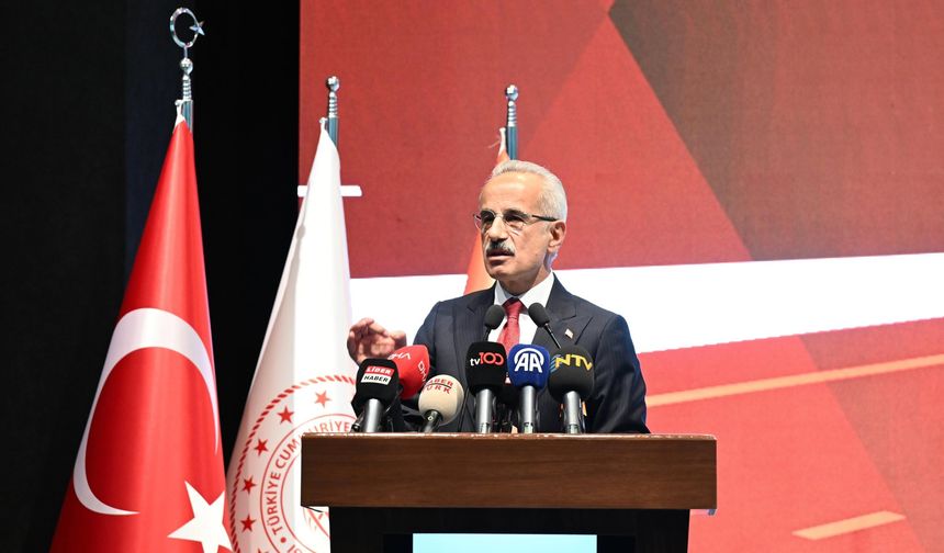 ÇOCUKLARIMIZI DİJİTAL DÜNYANIN RİSKLERİNDEN KORUYACAĞIZ