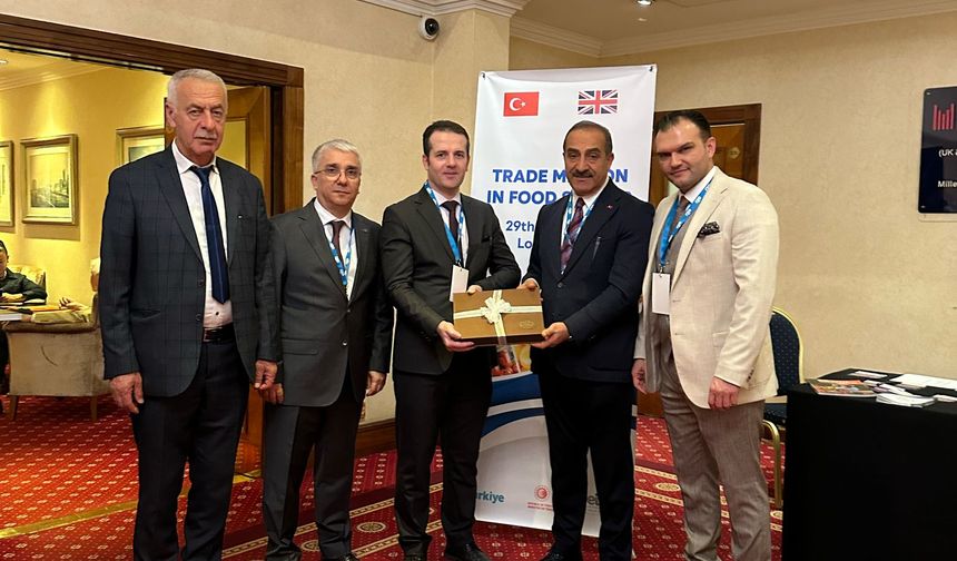 İngilizlerin sofralarını Türk lezzetleriyle donatmaya gittiler