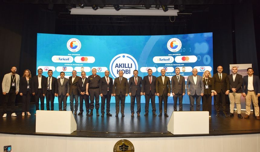 Trabzon'daki KOBİ'ler Dijital Dönüşüm Konferansında buluştu